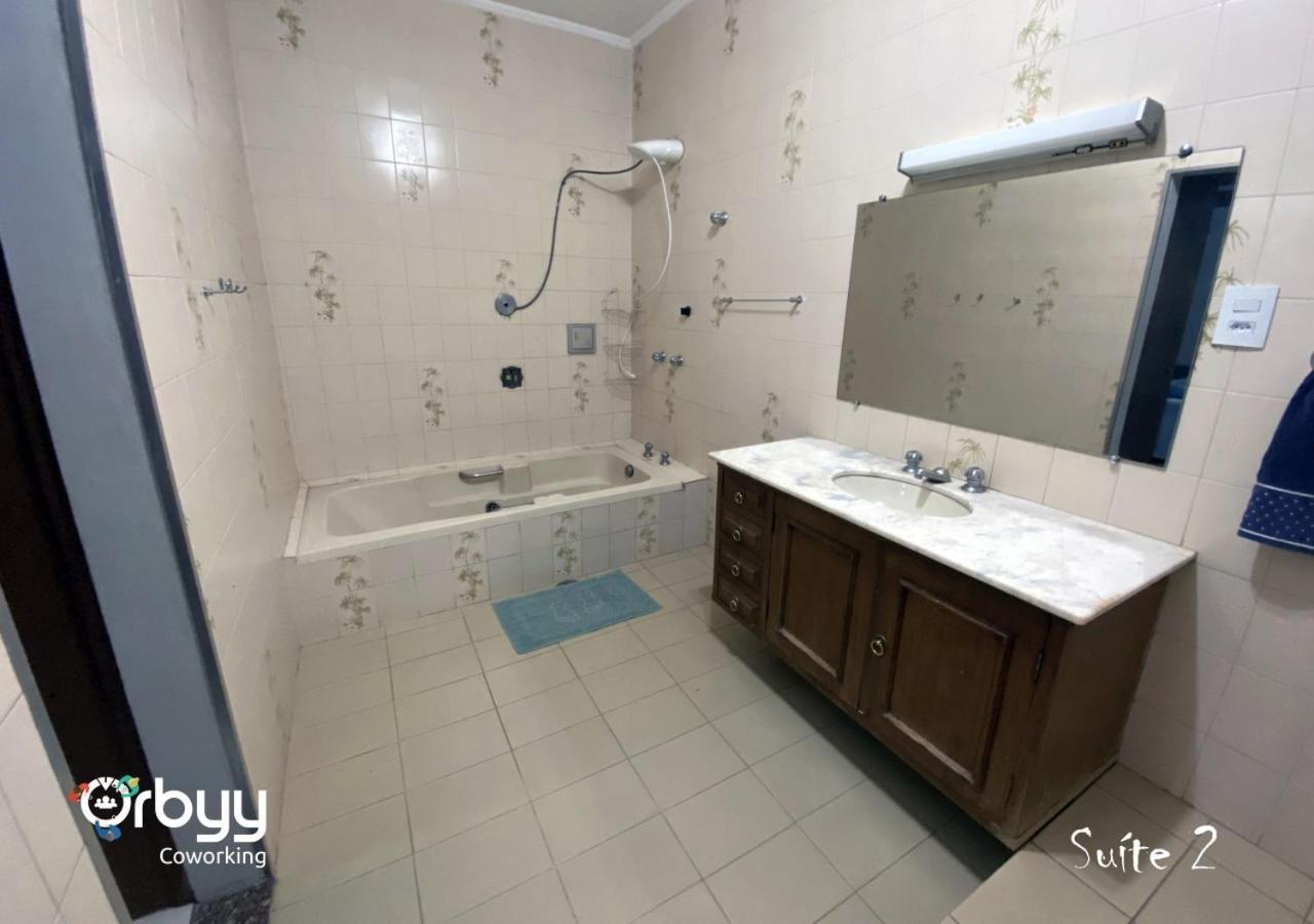 Ritz Hostel อาราซาตูบา ภายนอก รูปภาพ